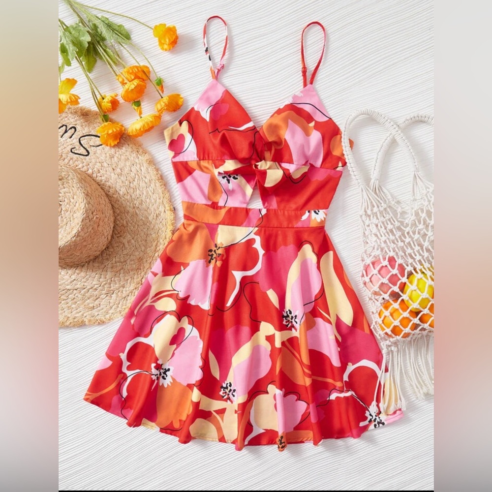 SHEIN VCAY Floral Print Twist Front Cami Dres